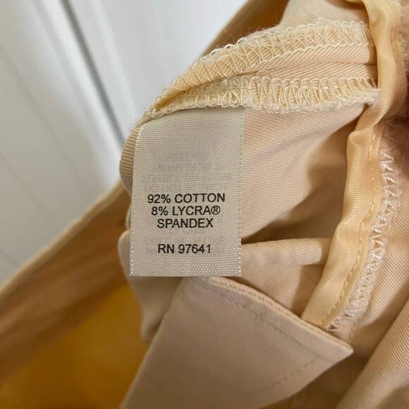 J. Jill Womens Pants Sz 8 Crop Capri Stretch Light Yellow Tan Cream Beige - Picture 7 of 9